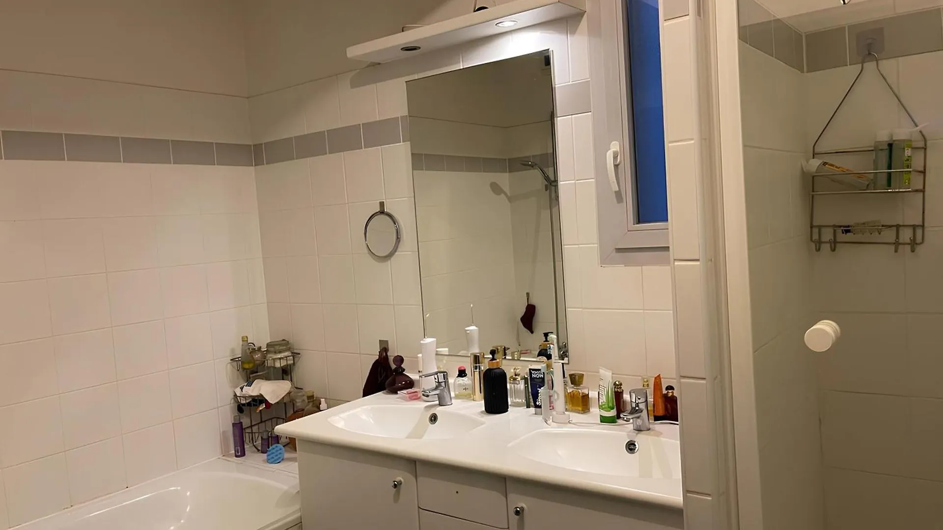 Homestay Emma Apartment Paris
